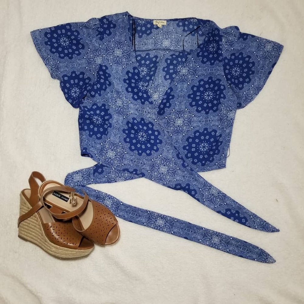 Lily White tie crop top